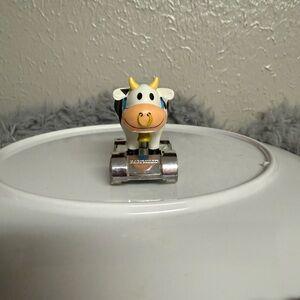 Discontinued Moo Cow Mario Kart Hot Wheels Mystery Blind Box Series 2 Nintendo